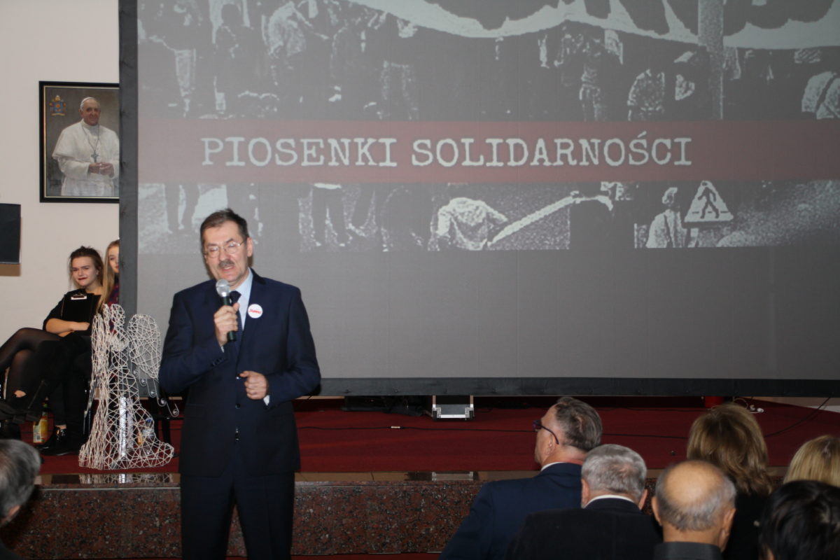 13 grudnia wspólnie zaśpiewaliśmy piosenki „Solidarności”