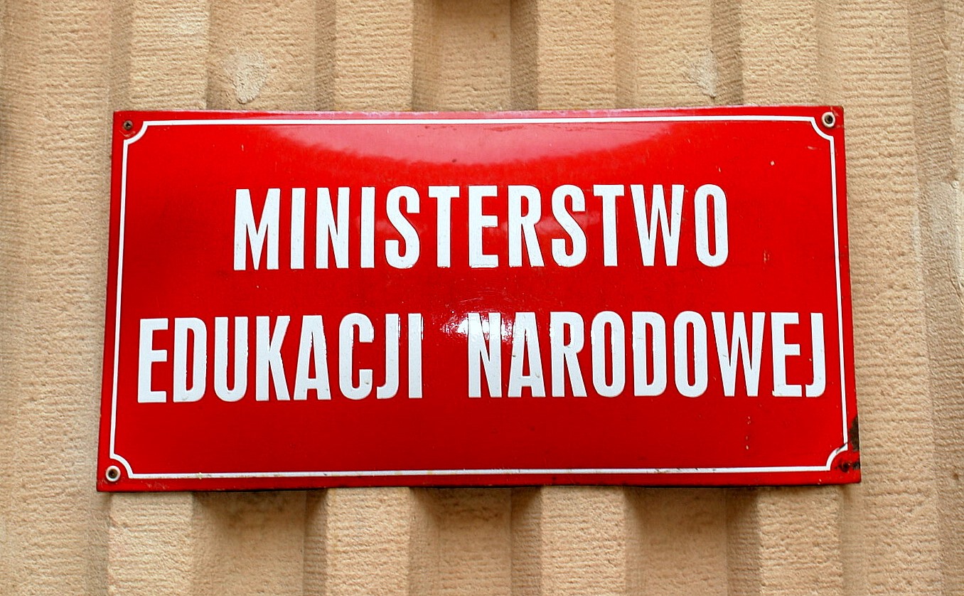 Komunikat MEN w sprawie planowanego strajku organizowanego przez Związek Nauczycielstwa Polskiego
