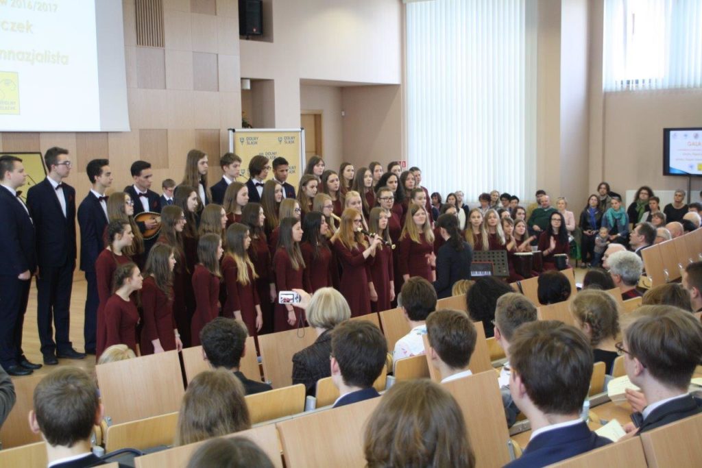 Gala Laureatów Dolnośląskich Konkursów zDolny Ślązaczek i zDolny Ślązak Gimnazjalista