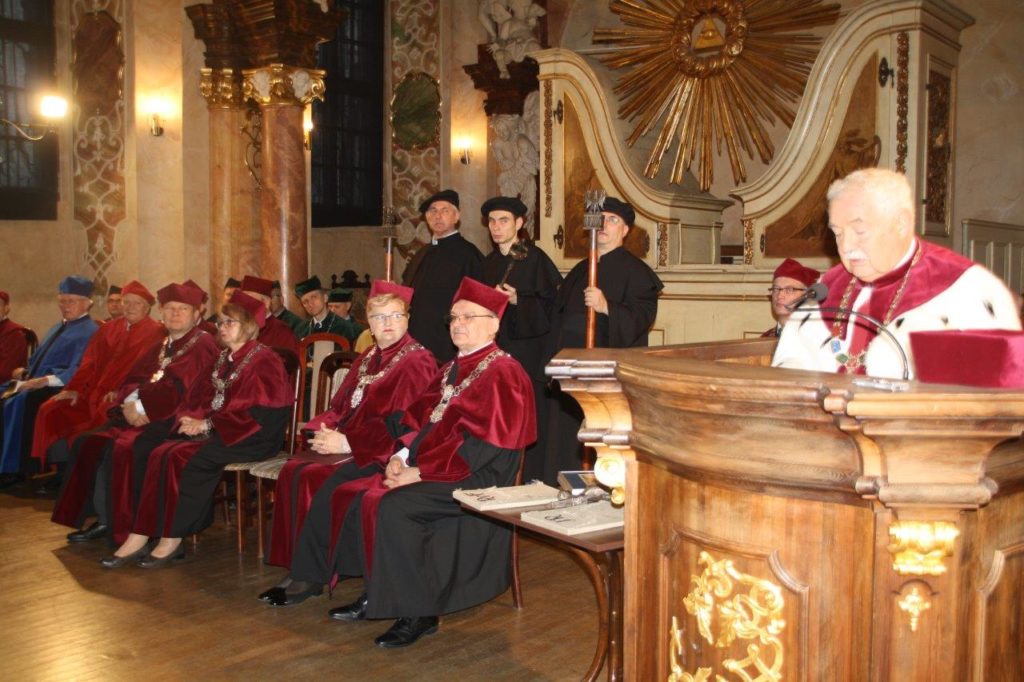 Uroczystość wręczenia Medali Komisji Edukacji Narodowej
