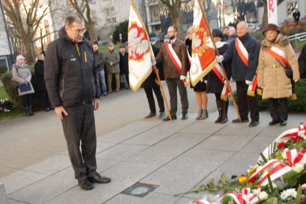 Uroczyste obchody 36. rocznicy wprowadzenia stanu wojennego