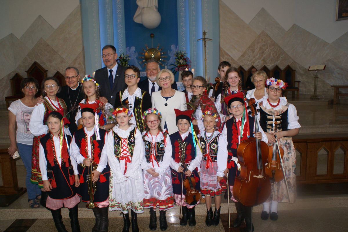 Święto Matki w Jeleniej Górze-Cieplicach