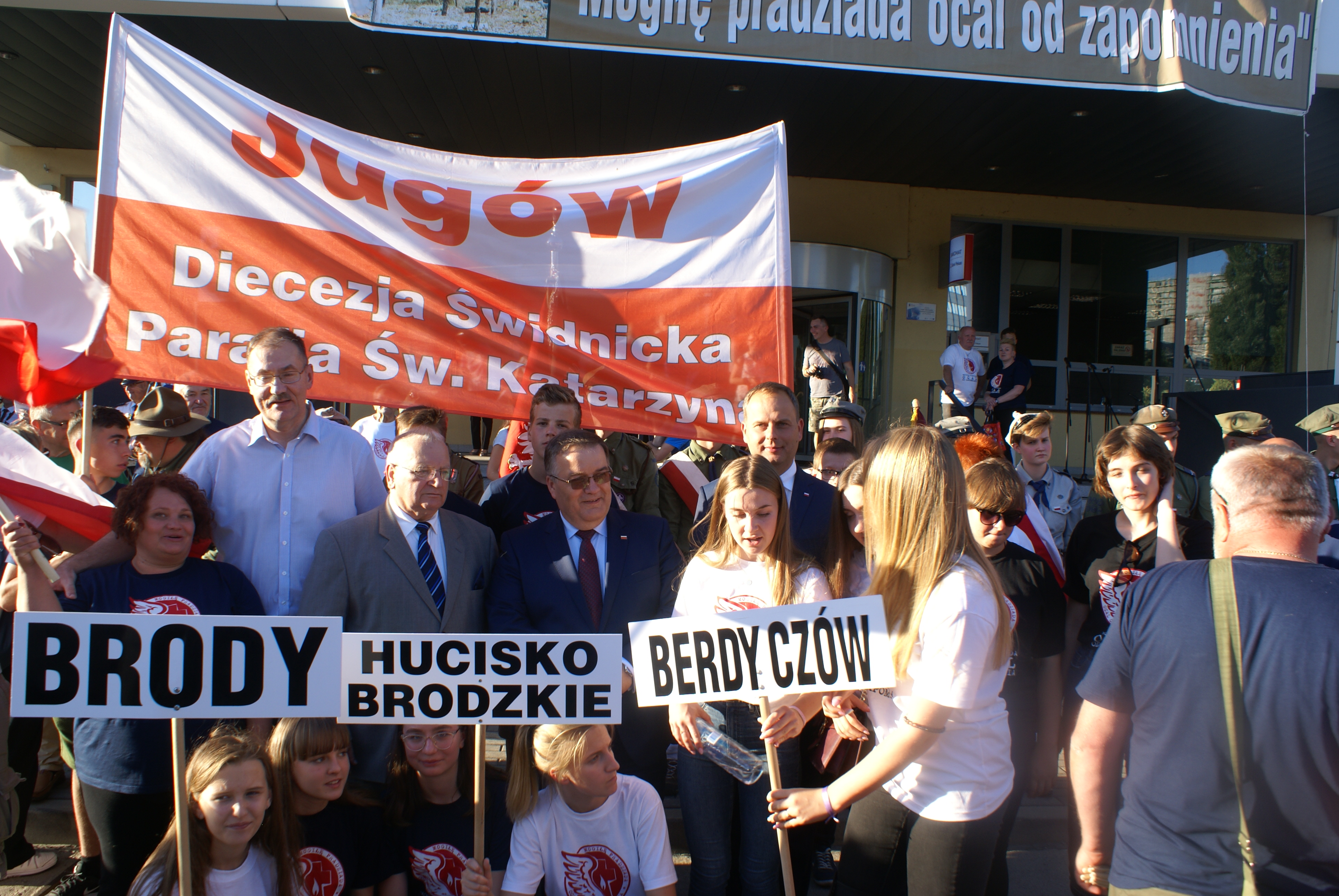 Pożegnanie wolontariuszy akcji Mogiłę Pradziada Ocal od Zapomnienia