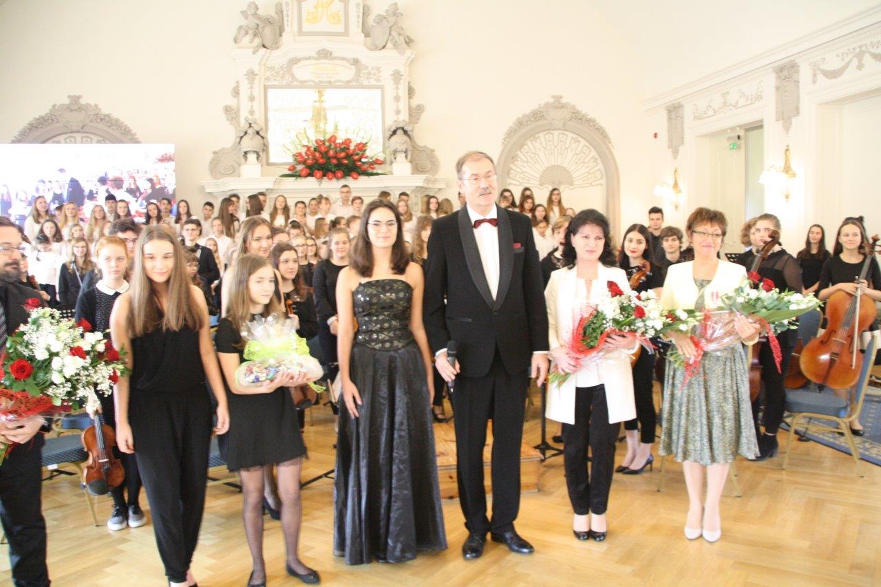 Uroczystość Dnia Edukacji Narodowej w Legnicy