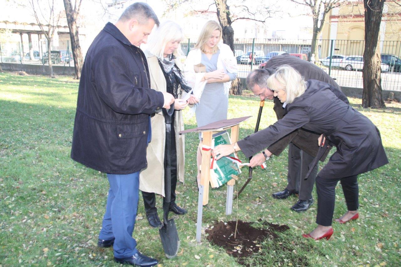 Otwarcie wystawy "Stu bohaterów na stulecie niepodległej - niepodległość ma twarz zwykłych ludzi"