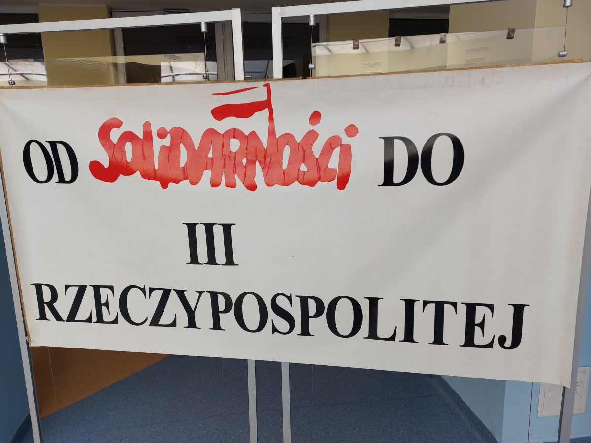 Finał XXII Dolnośląskiego Konkursu Od Solidarności do III Rzeczpospolitej