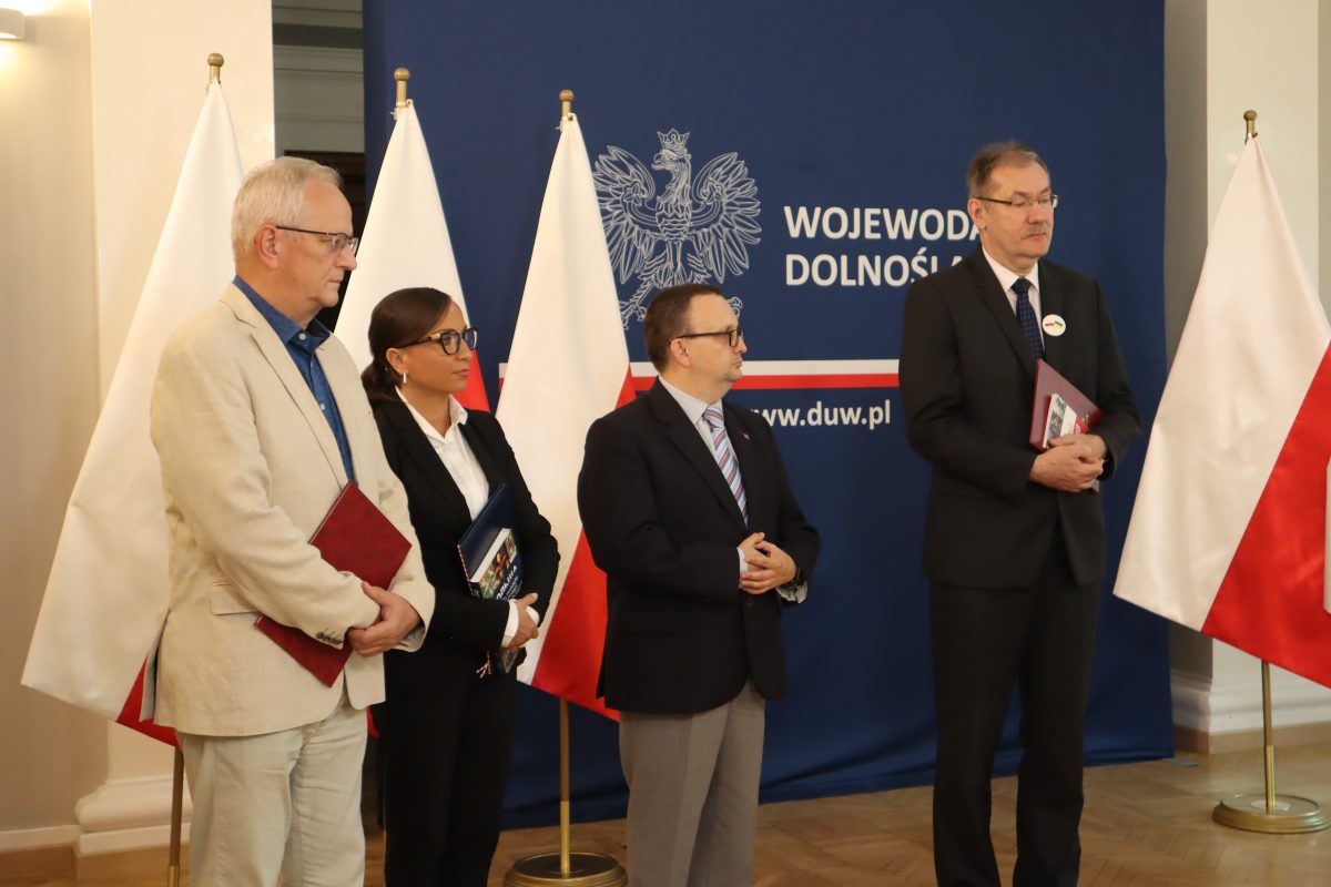 Konferencja prasowa Dolnośląskiego Kuratora Oświaty